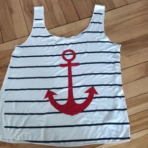 B_envied ecru w/ navy stripes, red anchor tank, M